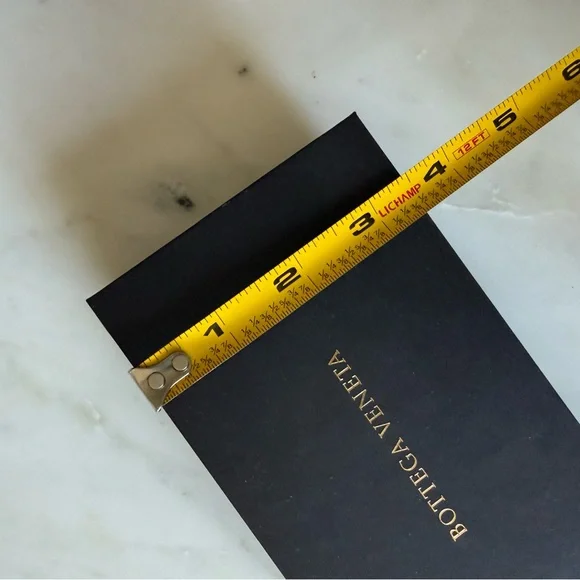 Bottega Veneta Black Gift Box - Picture 4 of 5